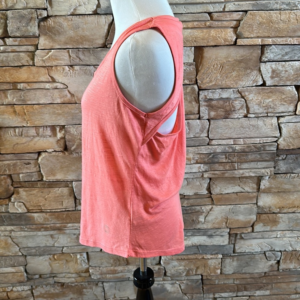 Balance Collection Workout Tank - Picture 2 of 7